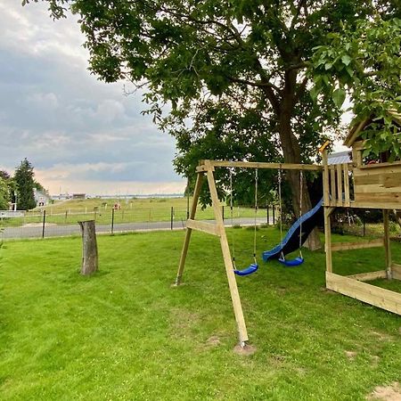 Ferienwohnungen Moewe Lembruch Luaran gambar